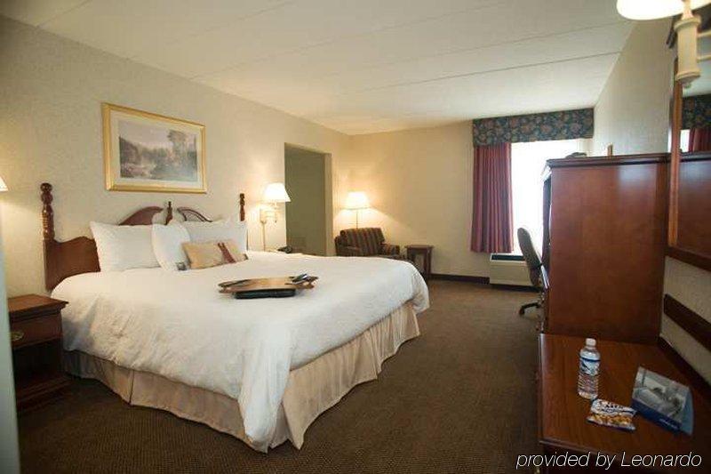 Hampton Cincinnati Northwest